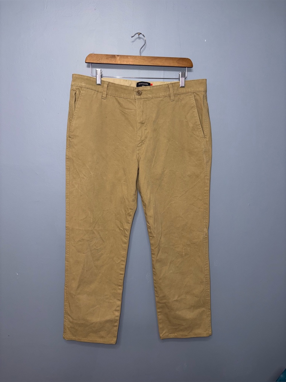 Dockers | Men’s Khaki Pants | Size 34